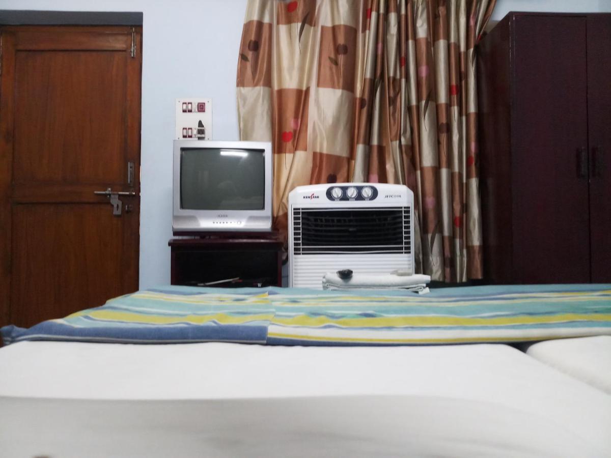 Mrignayani Hotel กวาลิออร์ ภายนอก รูปภาพ
